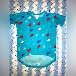 LuLaRoe size 2 kids Gracie shirt